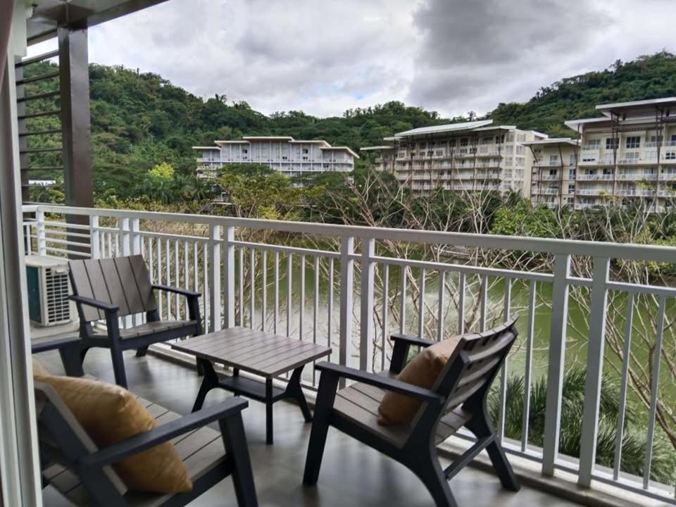 Pico De Loro Beach And Country Club Cutad Eksteriør bilde